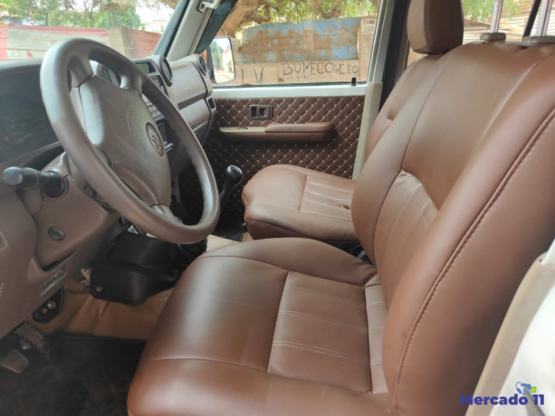 disponivel-toyota-land-cruiser-dupla-cabine-big-4