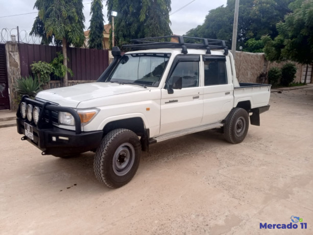 disponivel-toyota-land-cruiser-dupla-cabine-big-3